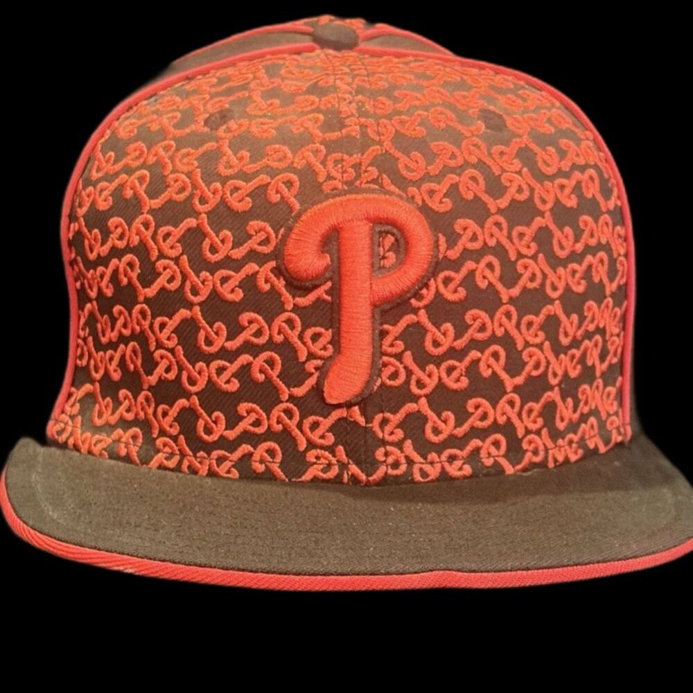 Rare Early 2000s New Era Philadelphia Phillies All-Over Print Fitted Hat